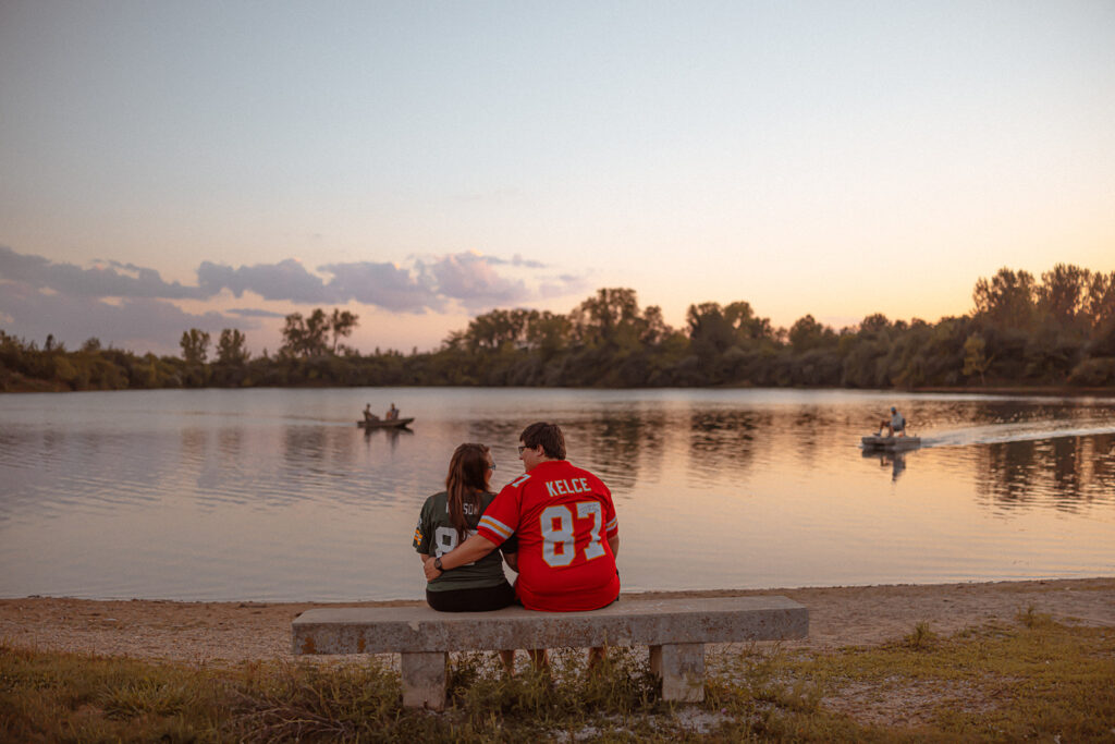 sunset-lake-maternity-session-mahomet-il.jpg
